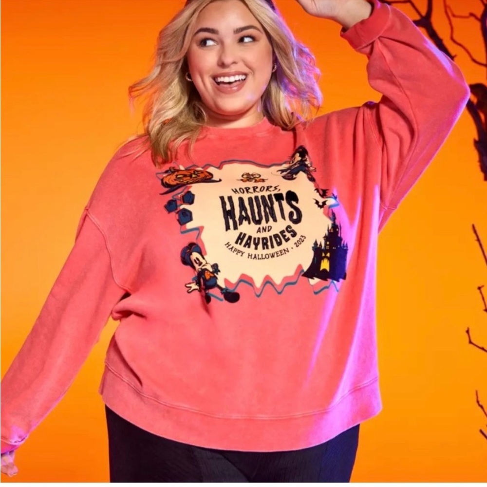 LE ✨Mickey Mouse and Friends
"Horrors, Haunts and Hayrides" Pullover Sweatshirt